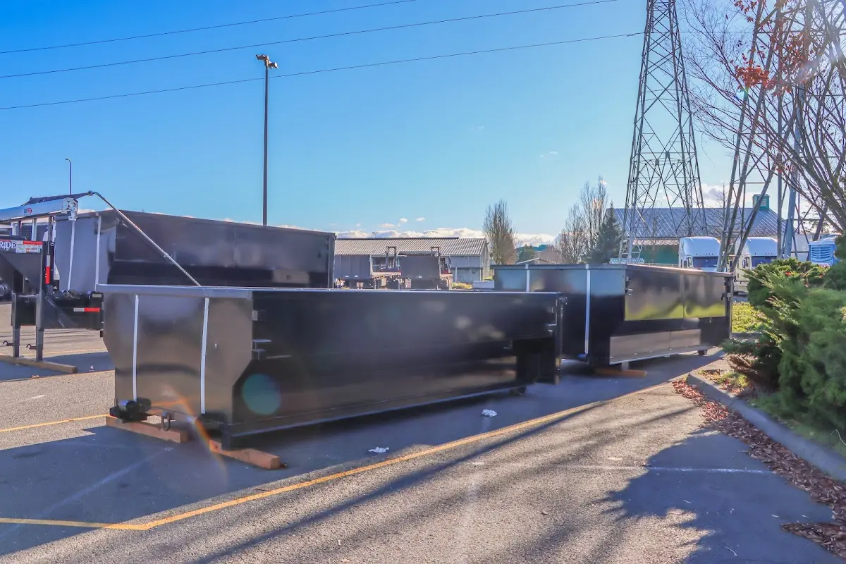 Professional dumpster rental and junk removal service in Navy